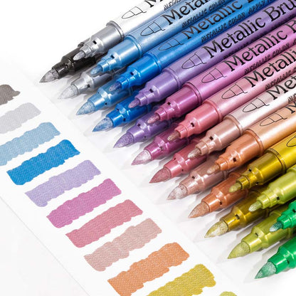 Vibrant Colors Metallic Marker Pens Set